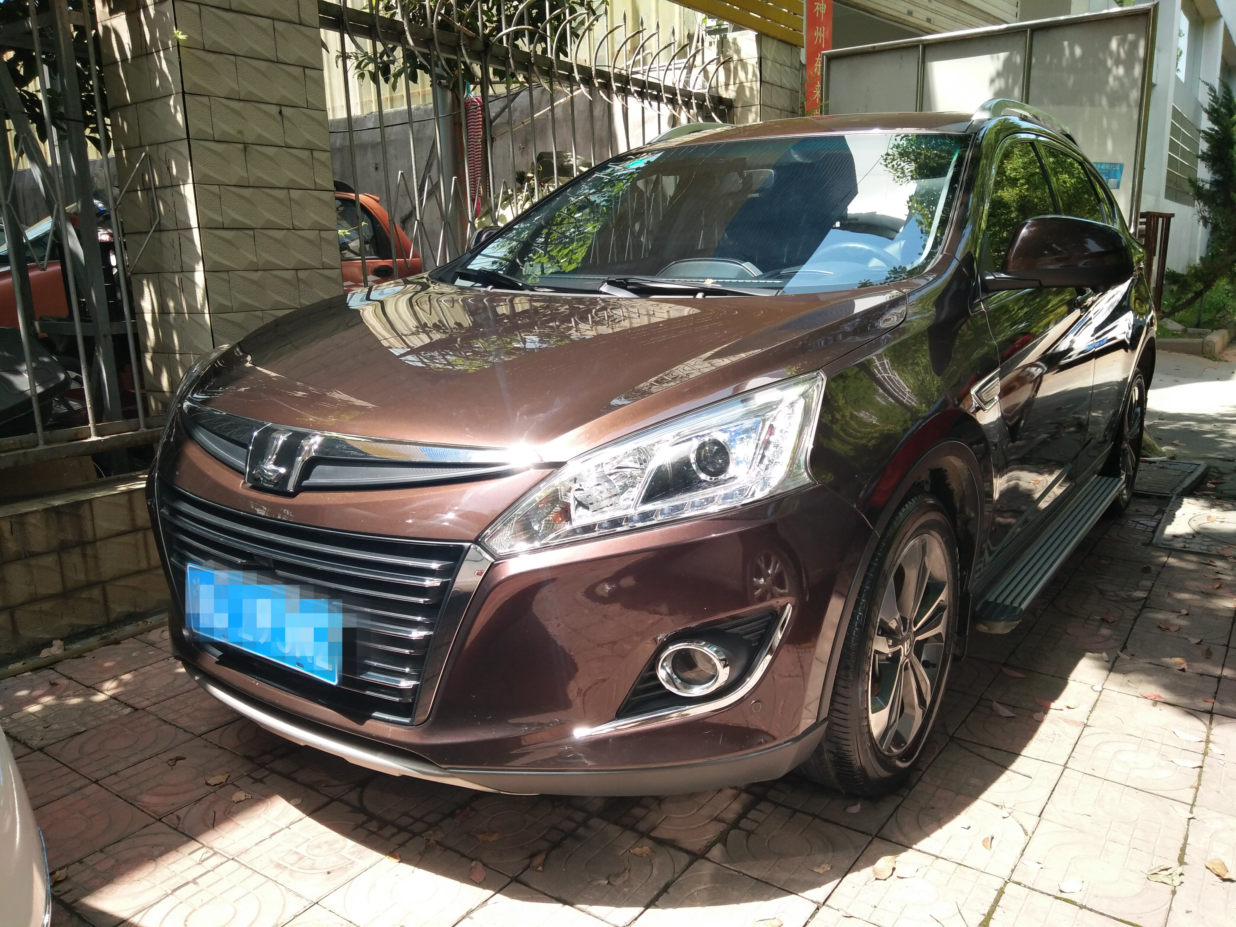 纳智捷优62014款 优6 suv 1.8t 时尚型